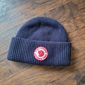 fjallraven 1960 sweden 100% wool ribbed beanie toque hat navy sailor hiking